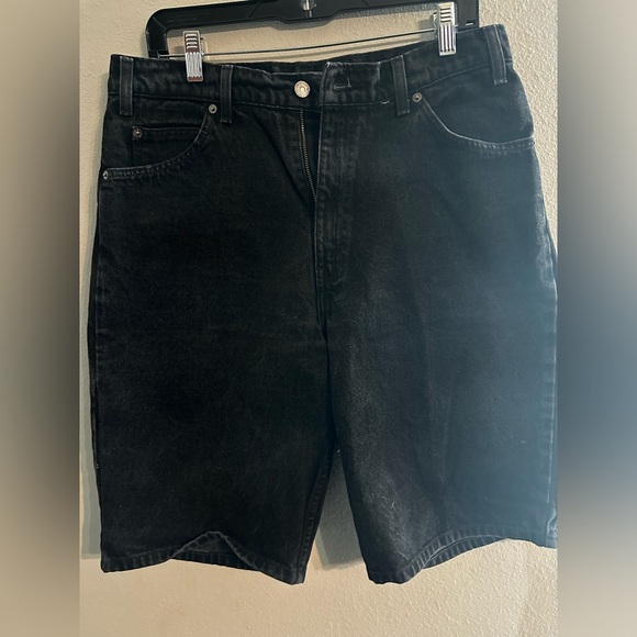 Vintage Levi’s Orange Tag 550 shorts Size 34